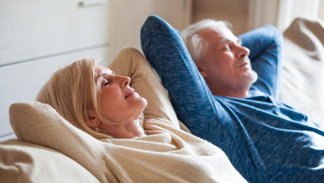 El lado para dormir puede ayudar a prevenir el Alzheimer