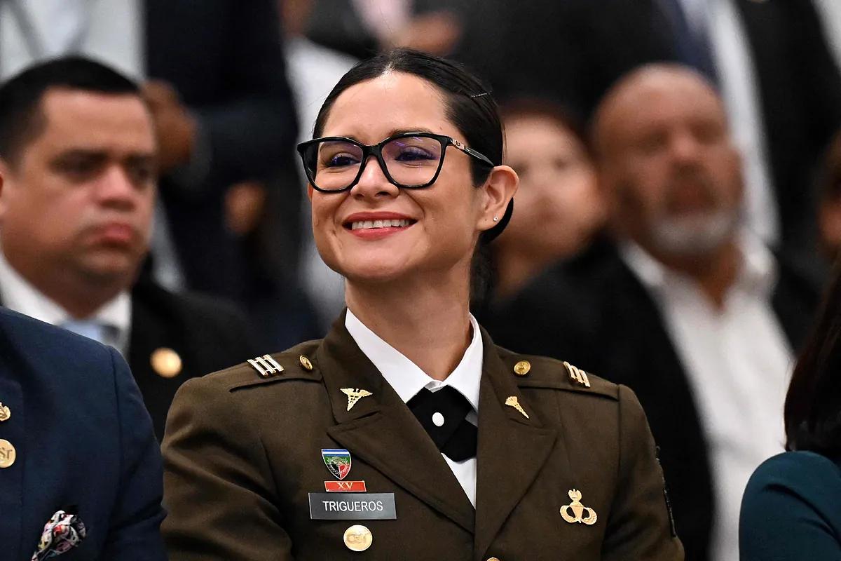 El Salvador prohíbe el uso del idioma general de la escuela pública |Internacional