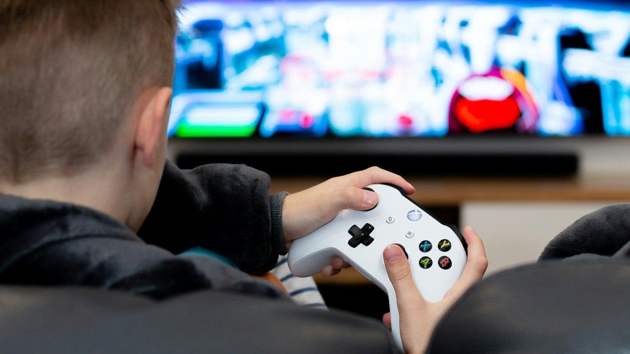 Calefactores y balizas V16 son los productos más vendidos por muchos españoles en las compras del 11...