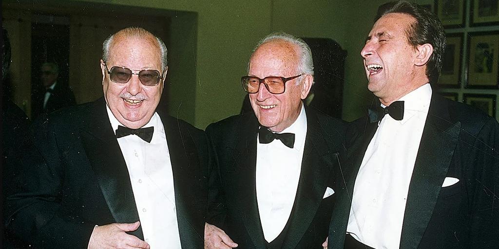 Luis Del Val: Asante, Jeeves; Asante USSía