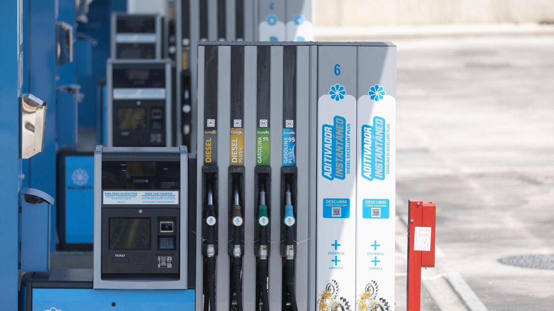 La gasolina y el diesel disminuyeron ligeramente en la primera operación de agosto